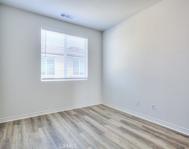 11454 Artesia - Photo Thumbnail 35