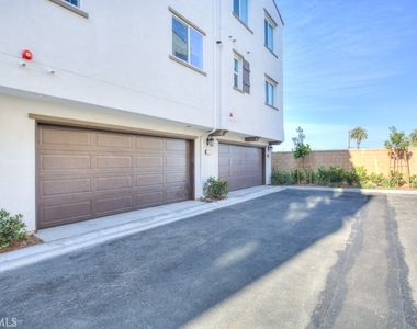 11454 Artesia - Photo Thumbnail 1