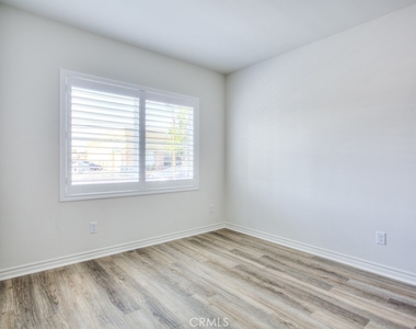 11454 Artesia - Photo Thumbnail 37