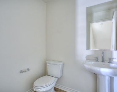 11454 Artesia - Photo Thumbnail 19