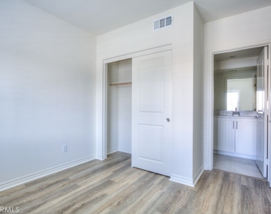 11454 Artesia - Photo Thumbnail 40