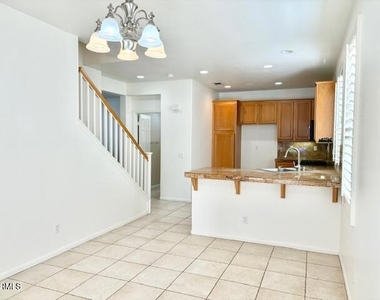785 E Port Hueneme Road - Photo Thumbnail 11