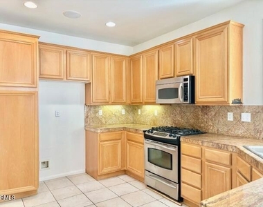 785 E Port Hueneme Road - Photo Thumbnail 9