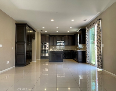 159 Fieldwood - Photo Thumbnail 1