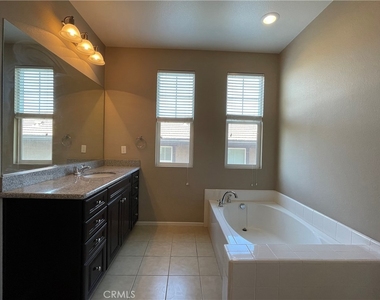 159 Fieldwood - Photo Thumbnail 9