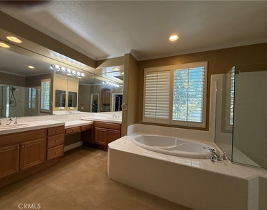1756 Sandtrap Drive - Photo Thumbnail 10