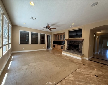 1756 Sandtrap Drive - Photo Thumbnail 6