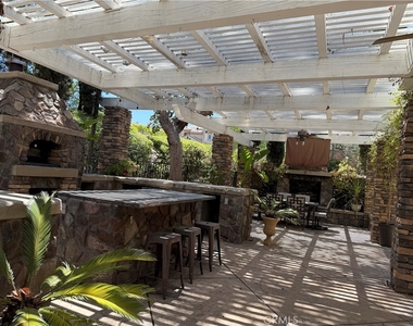 1756 Sandtrap Drive - Photo Thumbnail 15