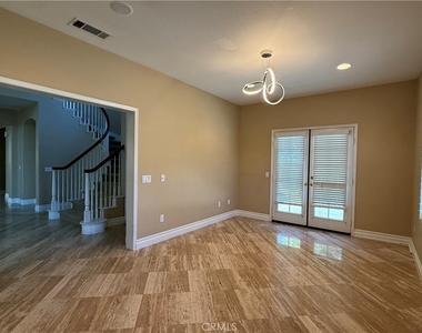1756 Sandtrap Drive - Photo Thumbnail 8