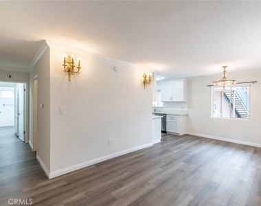 6520 Shirley Avenue - Photo Thumbnail 1