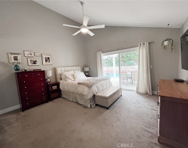 80 Ilex - Photo Thumbnail 34
