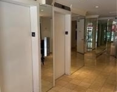10747 Wilshire - Photo Thumbnail 3