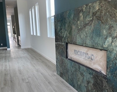 22520 Clarendon - Photo Thumbnail 3