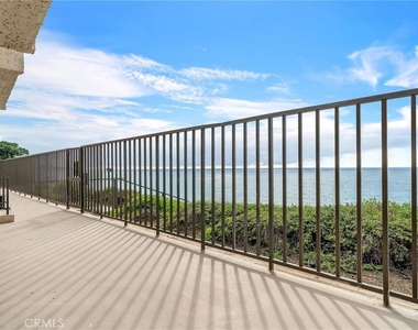 535 Esplanade - Photo Thumbnail 27