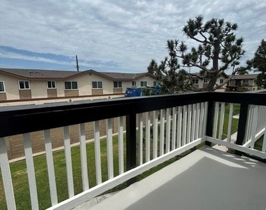 17692 Cameron Lane - Photo Thumbnail 5