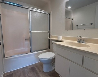 17692 Cameron Lane - Photo Thumbnail 11