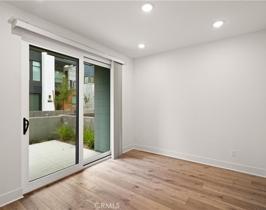 2186 Skylar Place - Photo Thumbnail 8