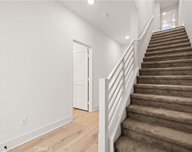 2186 Skylar Place - Photo Thumbnail 7