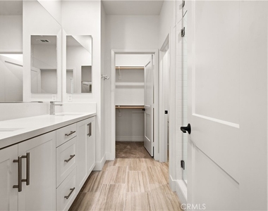 2186 Skylar Place - Photo Thumbnail 28