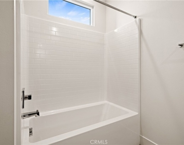 2186 Skylar Place - Photo Thumbnail 24