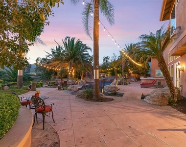 5415 Camino De Bryant - Photo Thumbnail 14