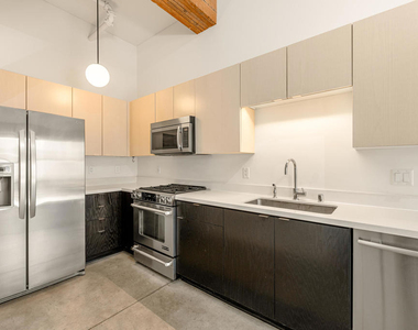 527 Molino - Photo Thumbnail 13