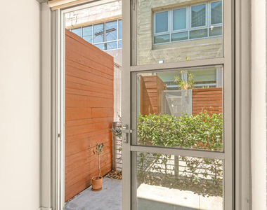 527 Molino - Photo Thumbnail 21
