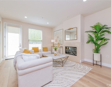 28220 Highridge - Photo Thumbnail 2