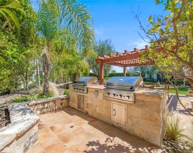 28220 Highridge - Photo Thumbnail 17