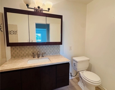13722 Red Hill - Photo Thumbnail 7