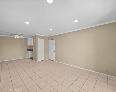 8990 19th Street - Photo Thumbnail 3