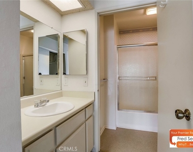 11350 Foothill - Photo Thumbnail 11