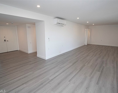 3241 San Amadeo - Photo Thumbnail 9