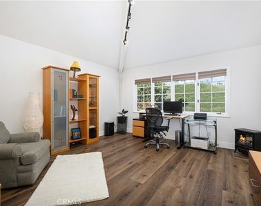 29 Bridington - Photo Thumbnail 36