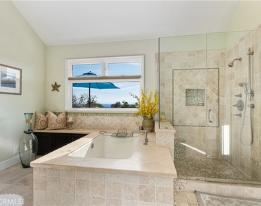 29 Bridington - Photo Thumbnail 25