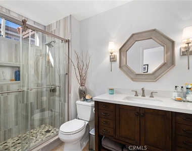 29 Bridington - Photo Thumbnail 20