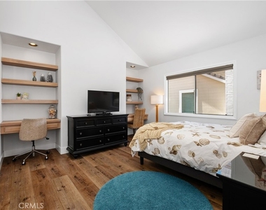 29 Bridington - Photo Thumbnail 34