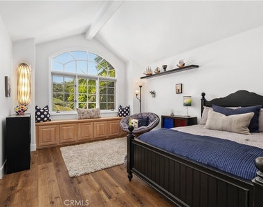 29 Bridington - Photo Thumbnail 32