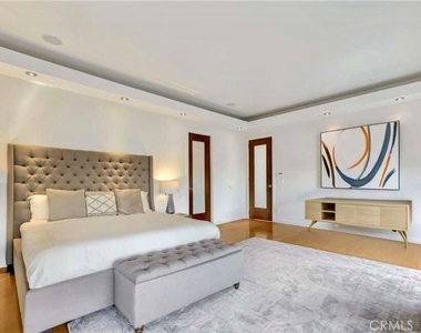 8835 Evanview - Photo Thumbnail 18