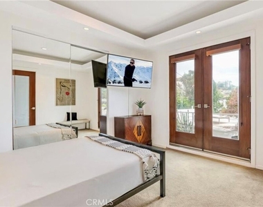 8835 Evanview - Photo Thumbnail 9