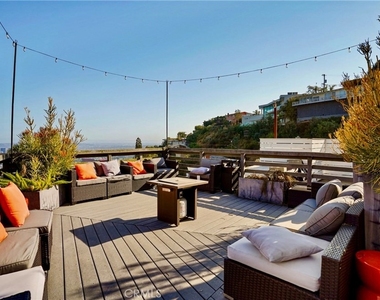 8835 Evanview - Photo Thumbnail 22