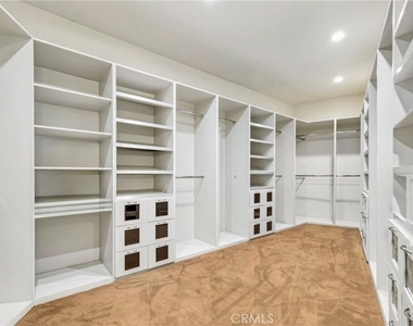 8835 Evanview - Photo Thumbnail 15