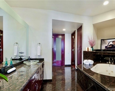 8835 Evanview - Photo Thumbnail 27