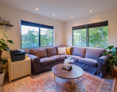 1 Encinitas Ct - Photo Thumbnail 9