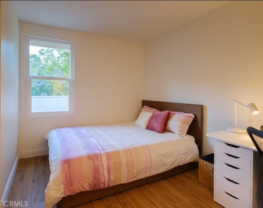1 Encinitas Ct - Photo Thumbnail 22