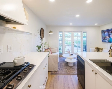 1 Encinitas Ct - Photo Thumbnail 12