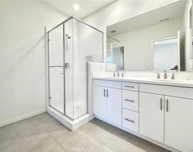 129 Briarberry - Photo Thumbnail 18