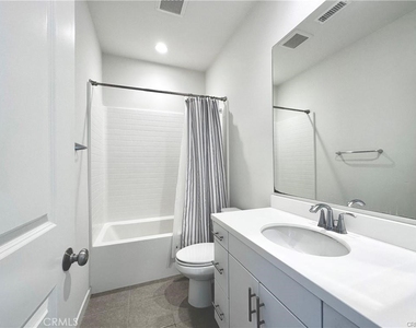129 Briarberry - Photo Thumbnail 23