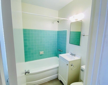 8835 La Mesa Blvd - Photo Thumbnail 7
