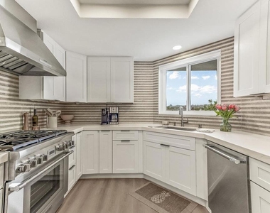 4052 Garfield - Photo Thumbnail 10